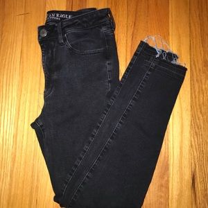 Black American Eagle Super Hi-Rise Jeggings